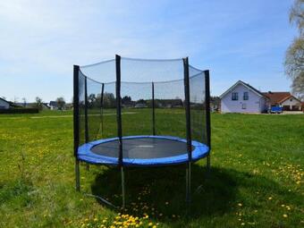 Cushy Apartment In Nohn With Terrace, Garden, Bbq, Heating