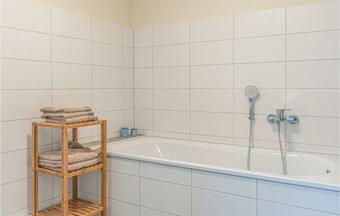 Beautiful Apartment In Ockholm With Wifi And 1 Bedrooms