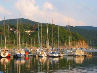 Ebenerdige Fewo Mit Terrasse & Schlafhaus Am Edersee