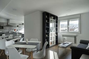 Hostal Xabarin Rooms