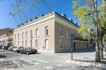 Hostal Residencia Campus Palacio Del Nuncio