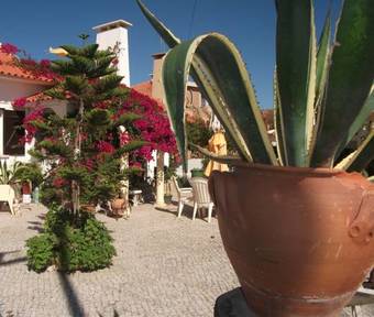 West Coast Beach Hostel