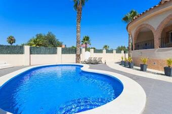 Ch Villa Calida Monteazul