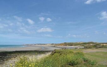 Beautiful Home In Ambleteuse W/ Wifi And 1 Bedrooms