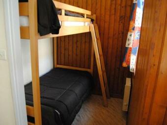 Apartamento Appartement Arfeuilles, 3 Pi�ces, 4 Personnes - Fr-1-489-264