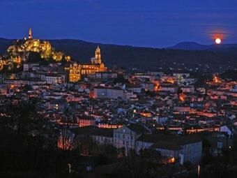 G�te Chavaniac-lafayette, 2 Pi�ces, 2 Personnes - Fr-1-582-198