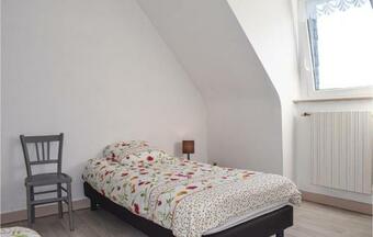 Awesome Home In Kerbors W/ Wifi And 3 Bedrooms