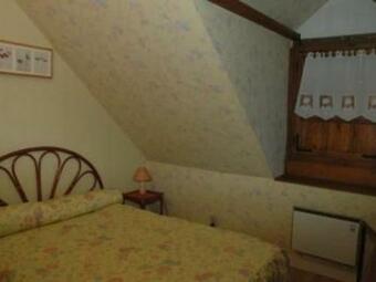 G�te Mont-saint-jean, 5 Pi�ces, 10 Personnes - Fr-1-410-147