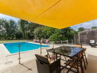 G�te Nort-sur-erdre, 6 Pi�ces, 14 Personnes - Fr-1-306-887