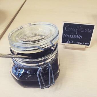 Albergue Auberge De Jeunesse Hi Pontarlier