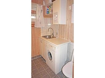 Holiday Home Bekkjarvik Kvednelva