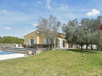 Villa Fr-00016-87