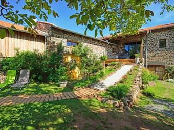 G�te Solignac-sur-loire, 5 Pi�ces, 14 Personnes - Fr-1-582-123