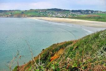 Holiday Home Telgruc-sur-mer - Bre06254-f