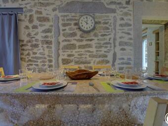 G�te Villebois, 3 Pi�ces, 6 Personnes - Fr-1-493-10