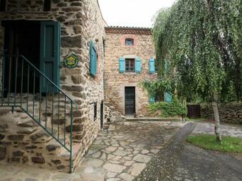 G�te Villeneuve-d'allier, 6 Pi�ces, 10 Personnes - Fr-1-582-183