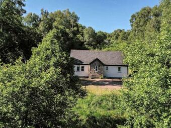 Holiday Home Marcail Cottage