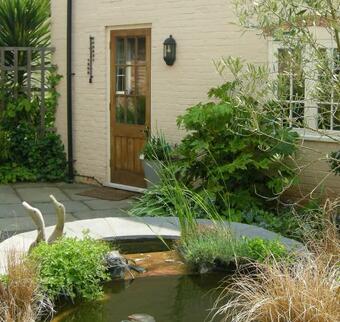 Hostal Cosy Self Contained Cottage In Peaceful Courtyard, Great Base For Visiting Friends And Family And Exploring Historic Warwickshire