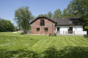 Agroturismo 2021 Is Here -durdle Door Mews - Jurassic Coast