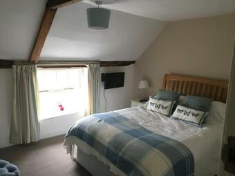 Hotel Blacksmiths Arms