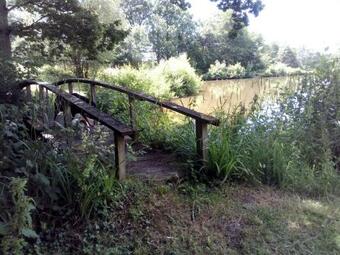 Cosy & Secluded Lakeside Fisherman's Hut