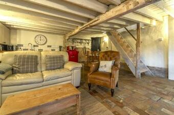 The Barns At Green Valley Farm