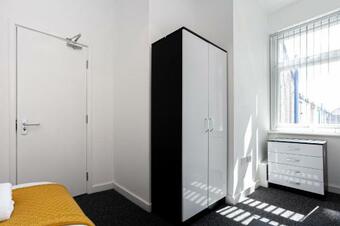 Classic Victorian 2 Bd House - Quick Links Central