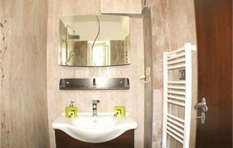 Four-bedroom Holiday Home In Agioi Theodoroi