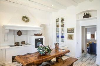 Agios Vlasios Villa Sleeps 8 With Pool And Air Con