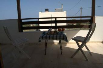 Villa Maisonette Next To The Sea