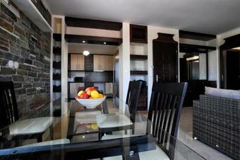 Beachfront Luxury Apartment