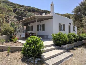 Komponada Beach House