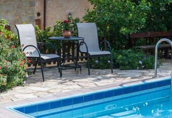 Nerochori Villa Sleeps 5 With Pool And Air Con