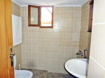 House And Studio Annexed - Ideal Large Families- Small Village,close Beaches