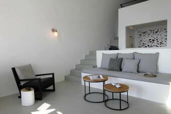 W Villa Fira Maisonette - Fira - Beautiful 1 Bedroom Villa With Jacuzzi