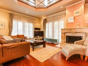 Lavish Villa In Volos Close To The Beach And Pilion With Netflix