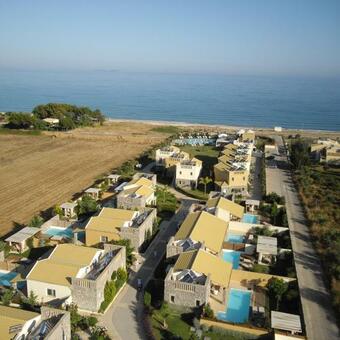 Hotel Restia Suites Exclusive Resort -adults Only