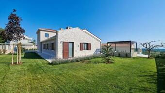 Hostal Villa Efa