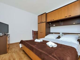 Holiday Home Ru?a