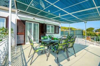 Apartment Snjezana