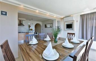 Beautiful Home In Novi Marof W/ Outdoor Swimming Pool, Sauna And 3 Bedrooms