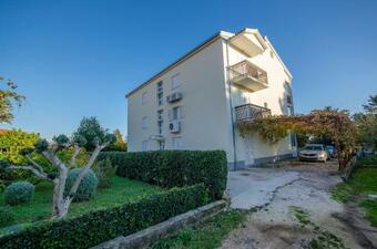 Apartments Ana