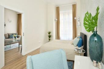 Julia Superior Apartment In The City Center.