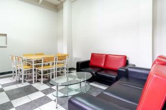 Hotel Spot On 2272 Citra Arcade Residence Syariah