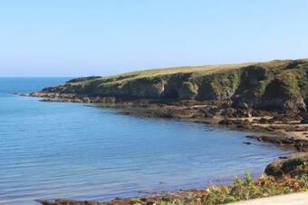 Hotel Baginbun Lodge