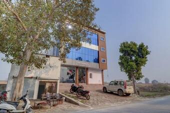 Hotel Spot On 78177 Pr Grand