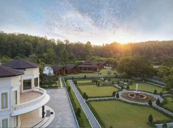 Hotel Glenville Forest Resort & Spa