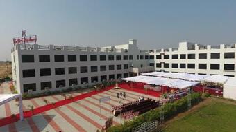 Hotel The Raj Residency