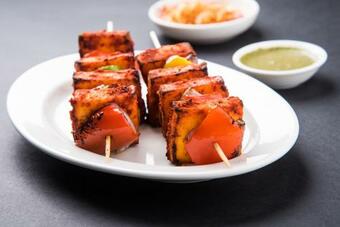 Hotel Collection O 18927 Maya Palace Mayapuri