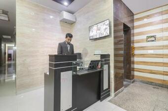 Oyo 71162 Hotel Mayur Palace